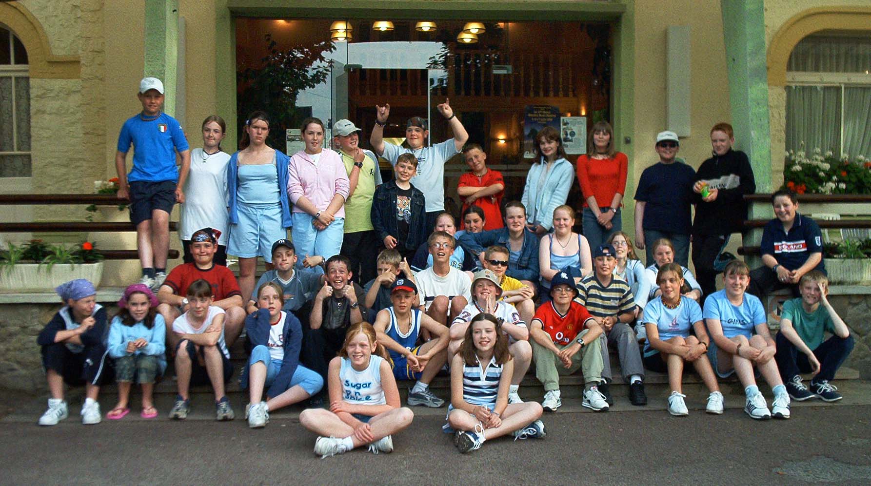 pupils outside a Boulogne hotel